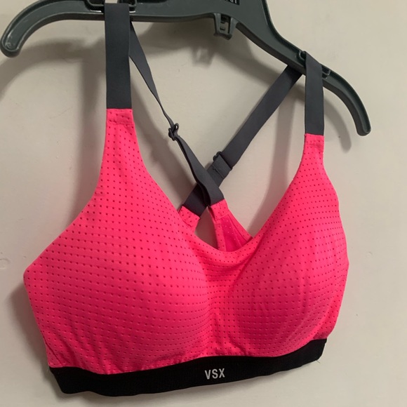 VSX SPORT sports bra - Picture 3 of 8